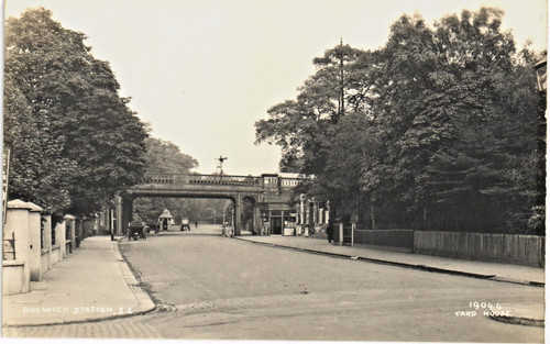 Dulwich railway station - dulwich,