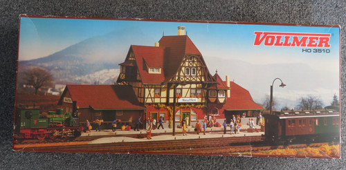 Vollmer bahnhof neuffen - h0,