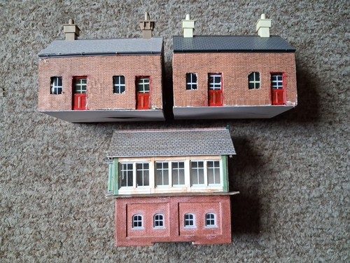 Modernes kunststoffhaus aus - modernes,