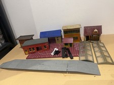 Modelleisenbahn Gebäude